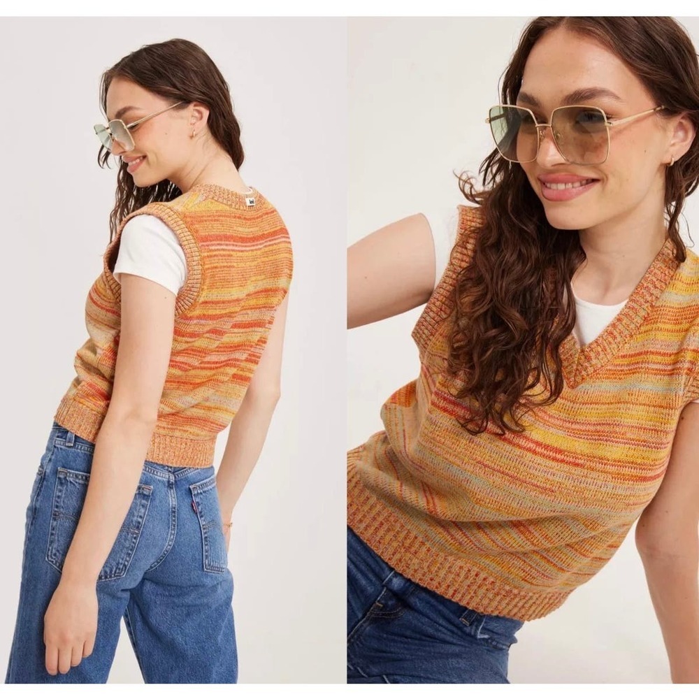Levis Sleeveless V Neck Sweater Knit Striped 70s Womens Size XL - Picture 7 of 8